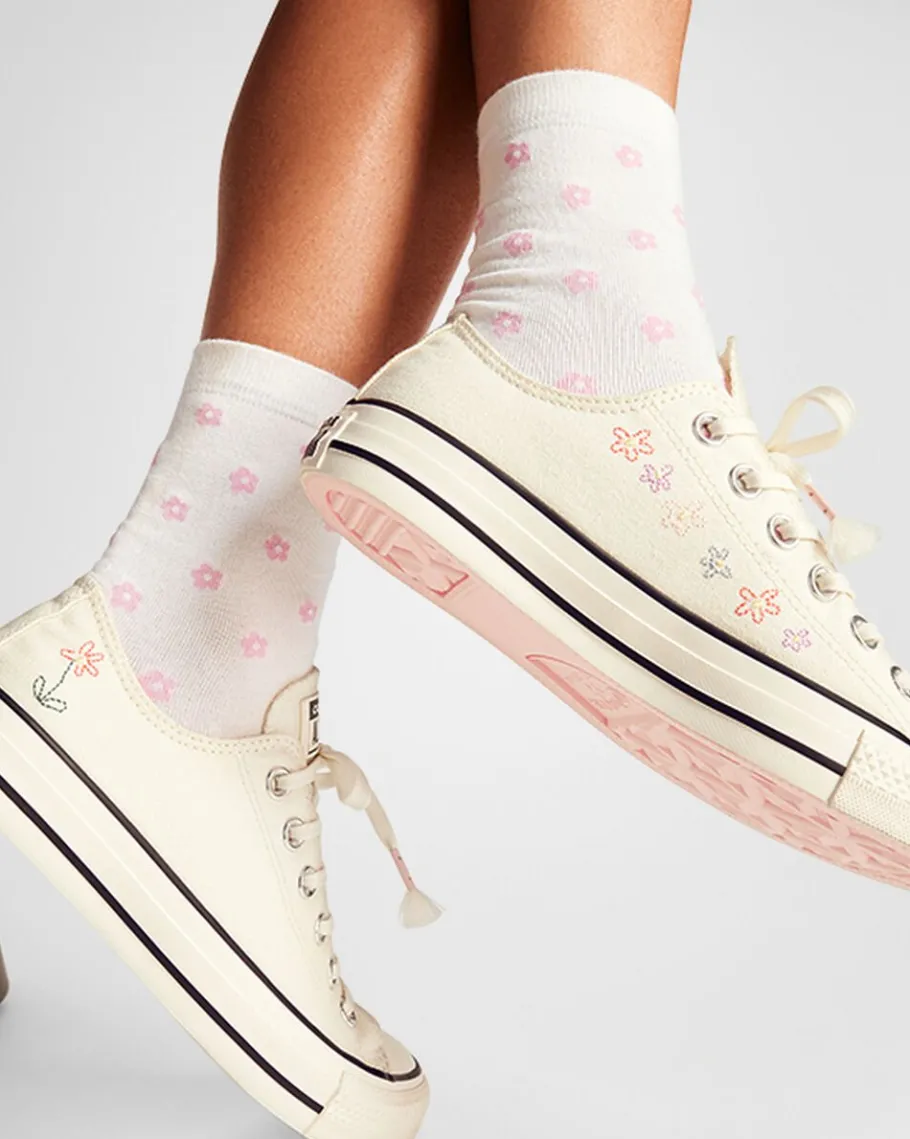 Converse Chuck Taylor All Star Embroidered Little Flowers*Mujer Corte Bajo